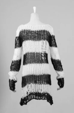 Haut Noir Et Blanc PUNK RAVE 'apocalypse 2022' -Spiral Boutique 035 900