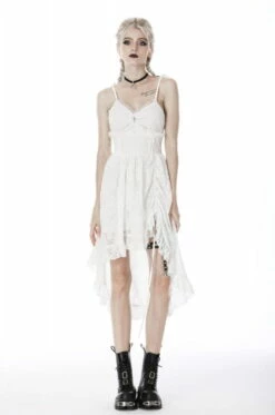 Robe Gothique Blanche DARK IN LOVE 'Aeriel' -Spiral Boutique 72c3933084a514f4364af05335880941image666x1000 900