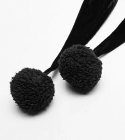 Cape Gothique Lolita PYON PYON -Spiral Boutique img 6449 900