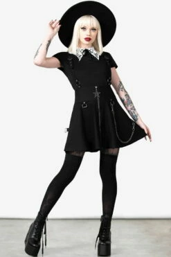 Jupe Gothique KILLSTAR 'Study Hell' -Spiral Boutique study hell suspender skirt w d x1600 900